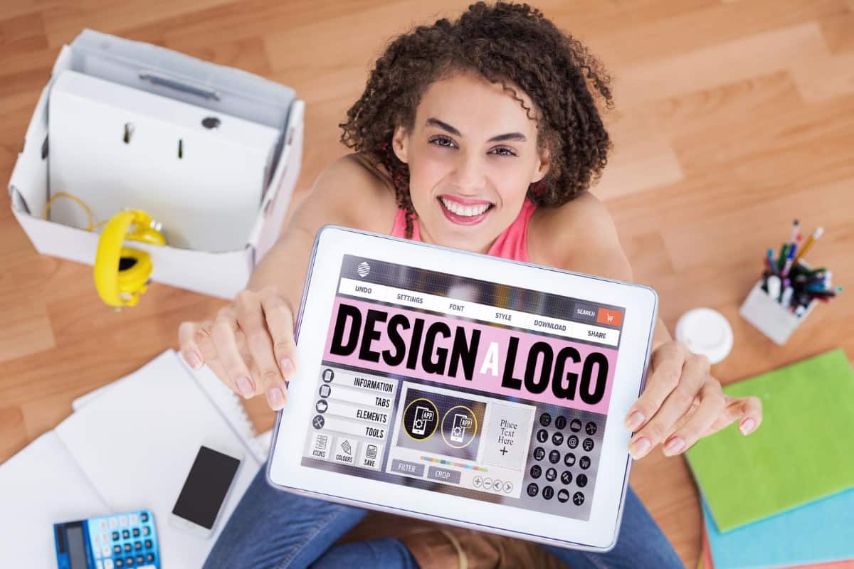 diseñador profesional de logotipos